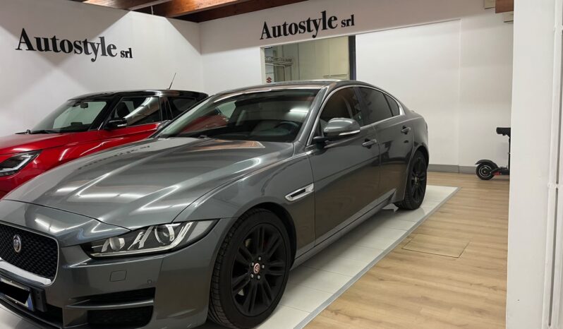 Jaguar XE 2.0 D 180cv Prestige business edition pieno