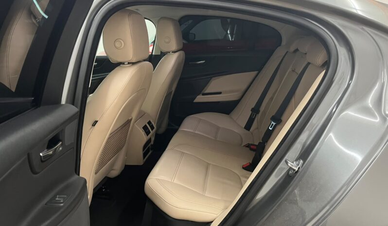 Jaguar XE 2.0 D 180cv Prestige business edition pieno
